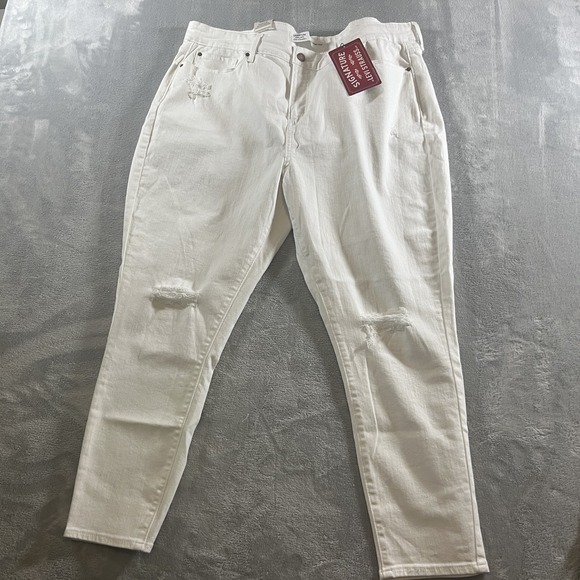 Levi Strauss Jeans Womens 20 Mid Rise Skinny Crop Distressed Simply Stretch Deni - Picture 1 of 16